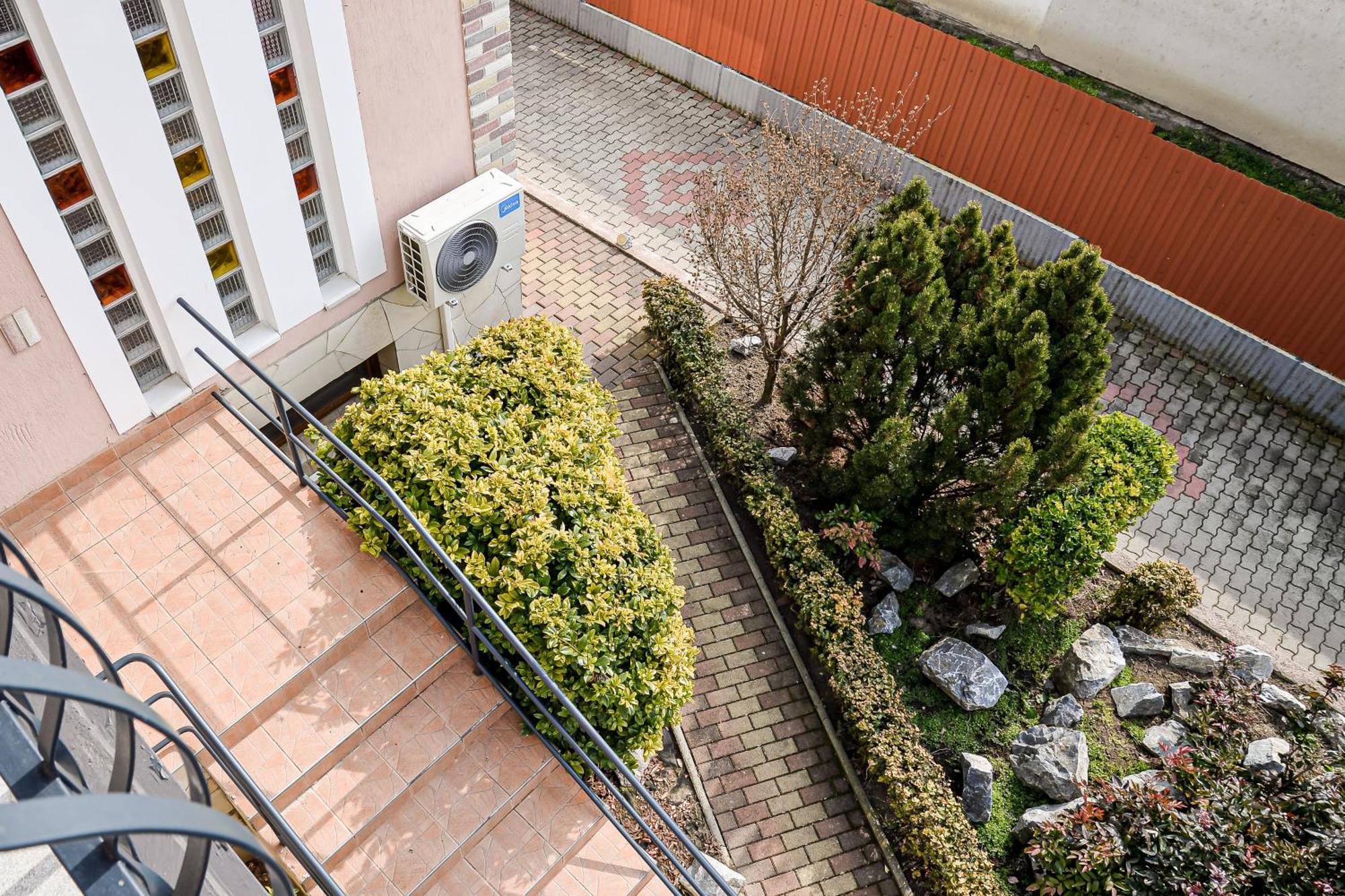 Hajnal Apartman Hajdúszoboszló Εξωτερικό φωτογραφία